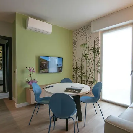 Aparthotel Il Melograno 3*