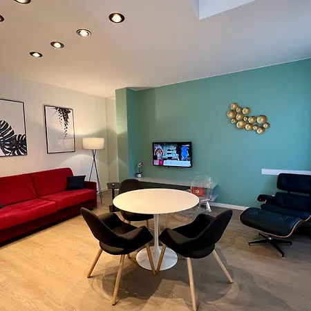 Il Melograno 公寓式酒店 西尔米奥奈