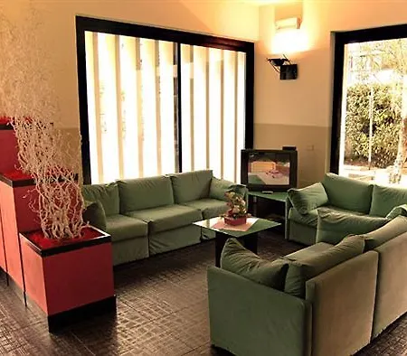 Il Melograno 公寓式酒店 西尔米奥奈