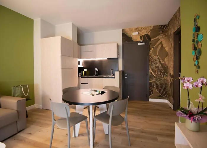 Hotel apartamentowy Il Melograno 3*